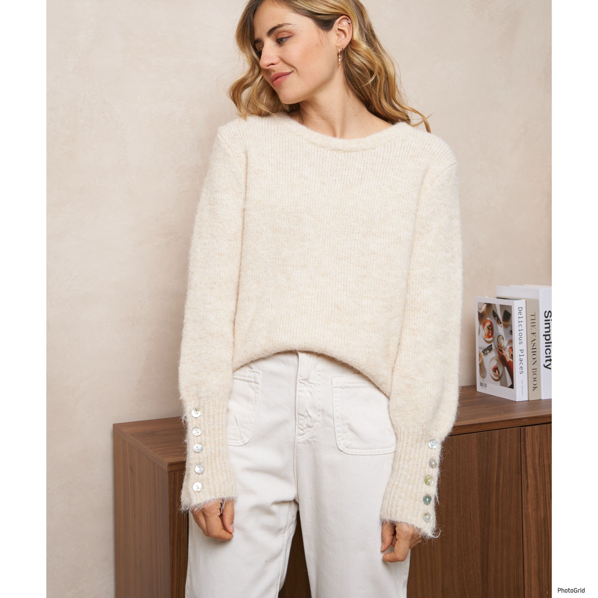 WHOLESALE EXCLUSIVE <span>WOMEN'S</span> FASHION.